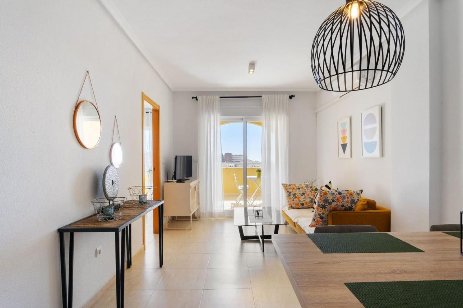 Nice Modern 2 Bed Apartment In Torrievieja Τορεβιέχα Εξωτερικό φωτογραφία